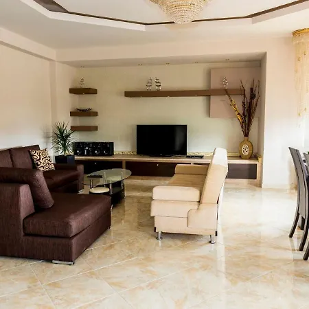 וילה Villa Village View אפאנטו